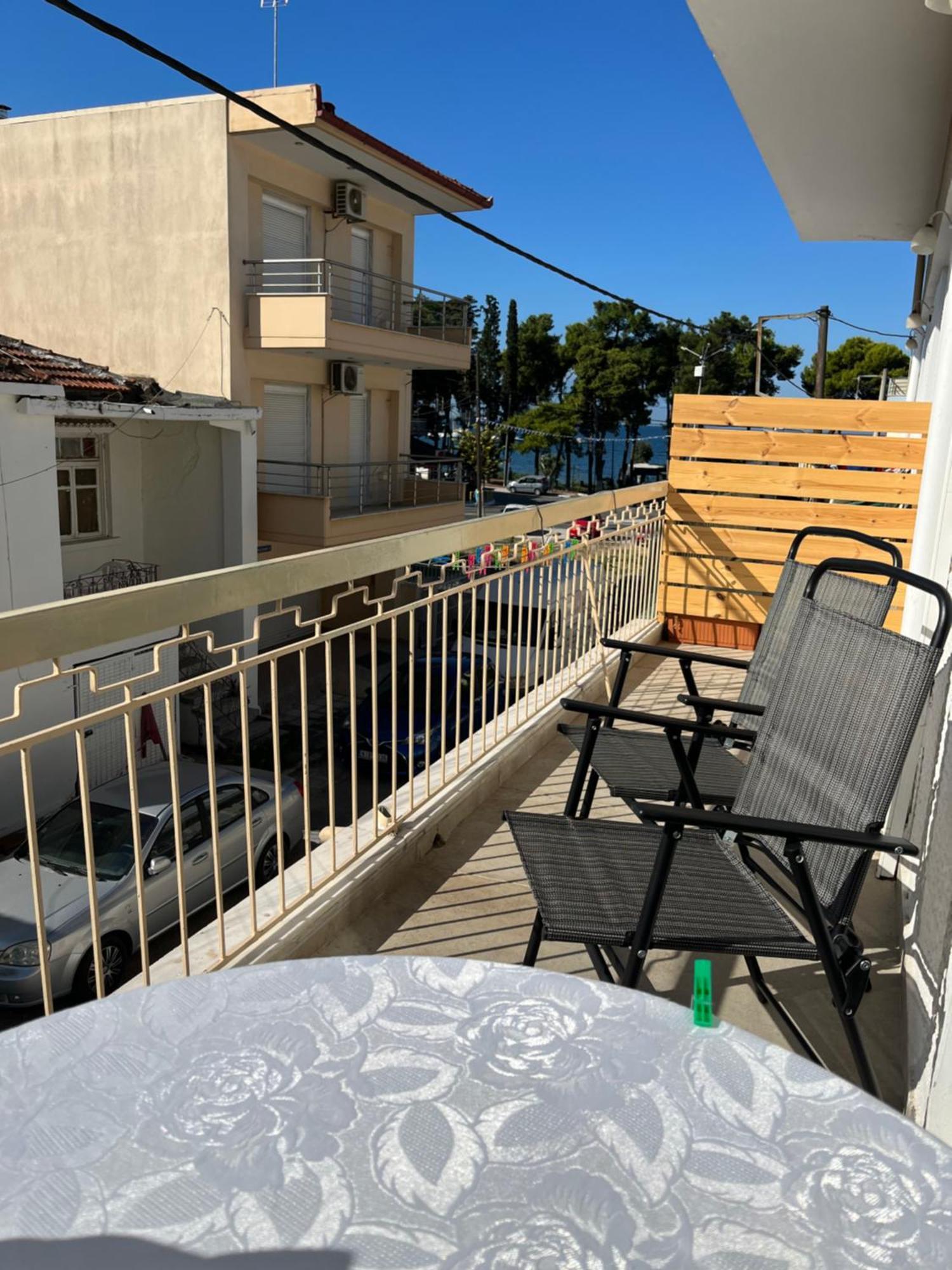 Xronis Apartments نيا ميشانيونا المظهر الخارجي الصورة